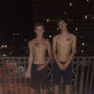 Meet your Posher, Ethan